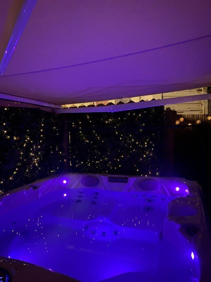 Dinbnb Homes I #1 Bnb In Bergen I Jacuzzi & Parking & Location Extérieur photo