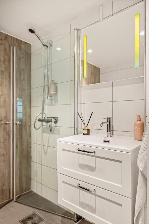 Dinbnb Homes I #1 Bnb In Bergen I Jacuzzi & Parking & Location Extérieur photo