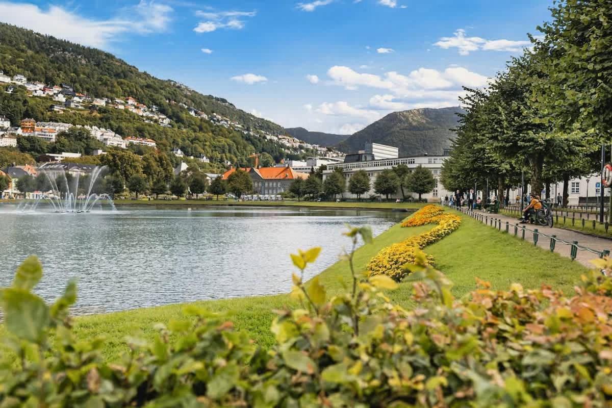 Dinbnb Homes I #1 Bnb In Bergen I Jacuzzi & Parking & Location Extérieur photo